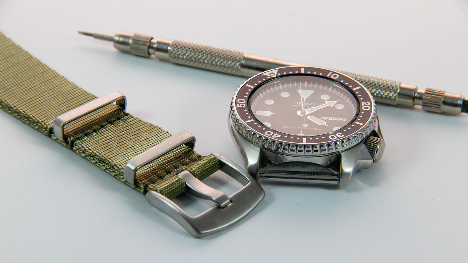 Khaki Green seatbelt NATO watch strap